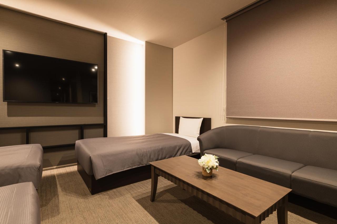 Hotel Grand Base Hakata Naraya Fukuoka  Exterior foto