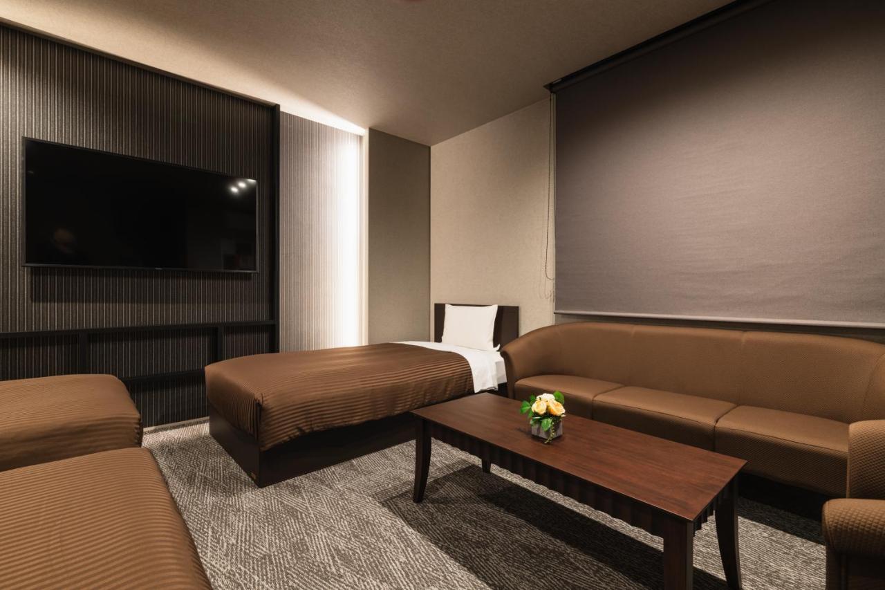 Hotel Grand Base Hakata Naraya Fukuoka  Exterior foto